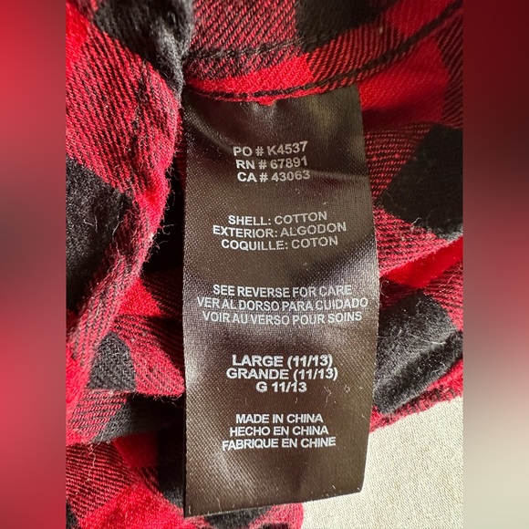 UW Badgers Flannel - Picture 12 of 12